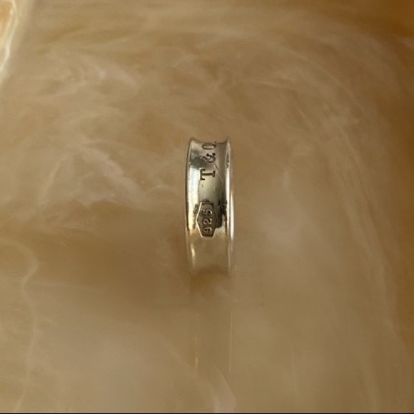 AUTHENTIC TIFFANY & CO  -  Sterling Silver Concave Band 1837 Ring - Picture 2 of 7